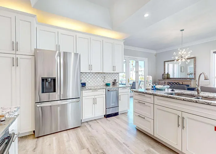 Dog-friendly With Access Outdoor Pool And Tennis - Gated Community Holiday home Gulf Shores