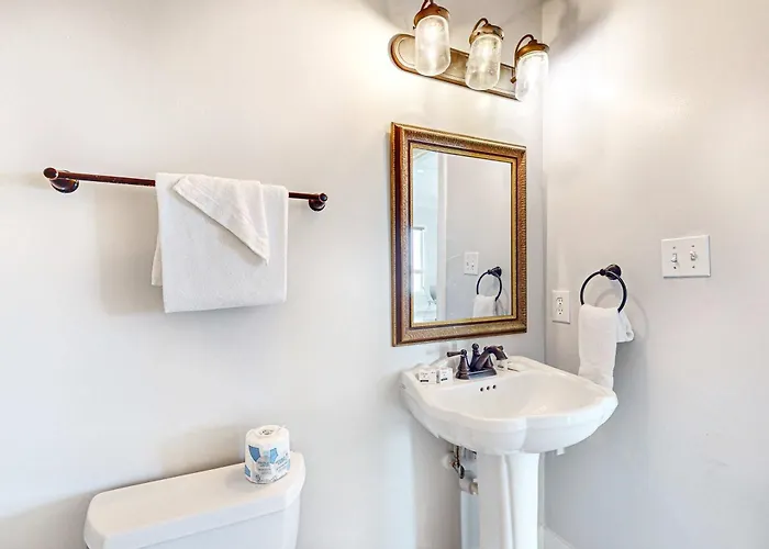 Dog-friendly With Access Outdoor Pool And Tennis - Gated Community * Gulf Shores